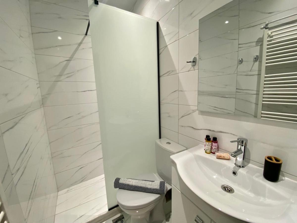 Oasis Garden Apartment Волос Экстерьер фото