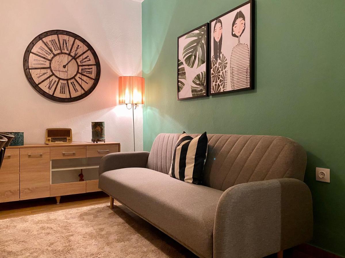 Oasis Garden Apartment Волос Экстерьер фото